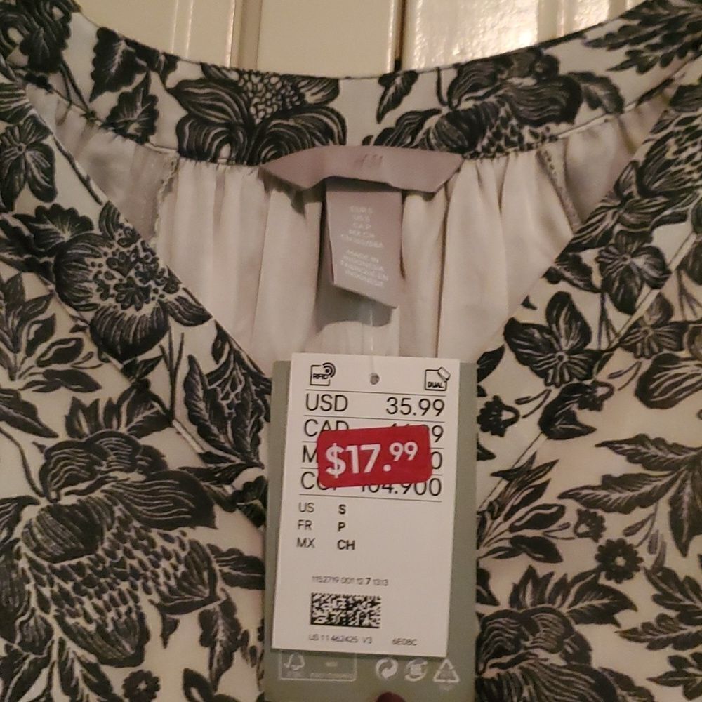 H&M DRESS, Size S, NWT! - Picture 2 of 8
